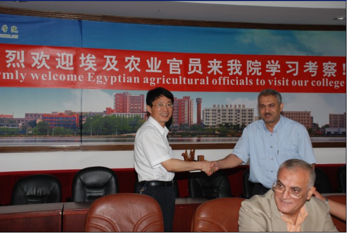 2011年埃及农业部“小型企业财务管理培训班”在我院开班